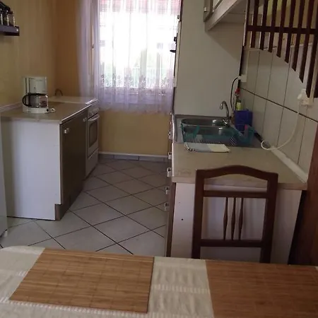 아파트 Szele Apartman Sárvár