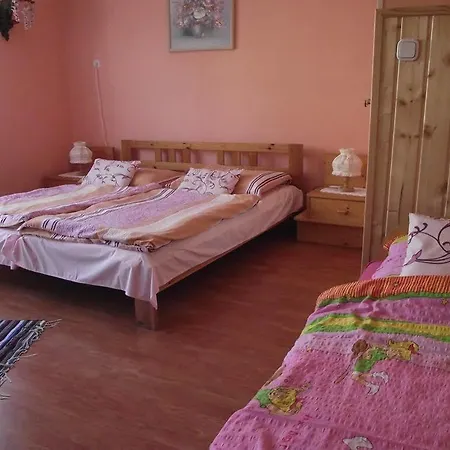 Szele Apartman * Sárvár